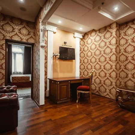 De Paris 3* Kiev